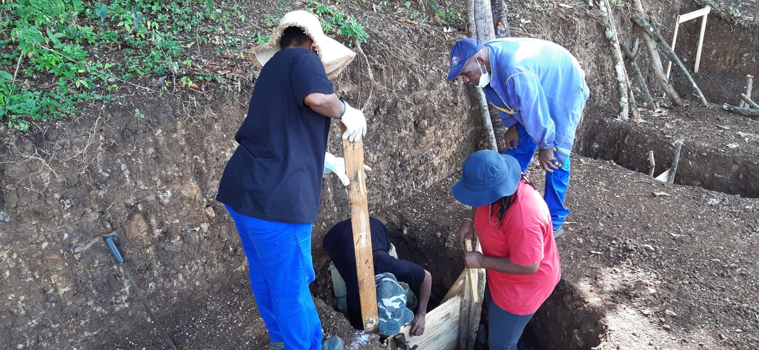 Coaching maçonnerie pour un chantier d'insertion en Martinique : Réalisation de fondations